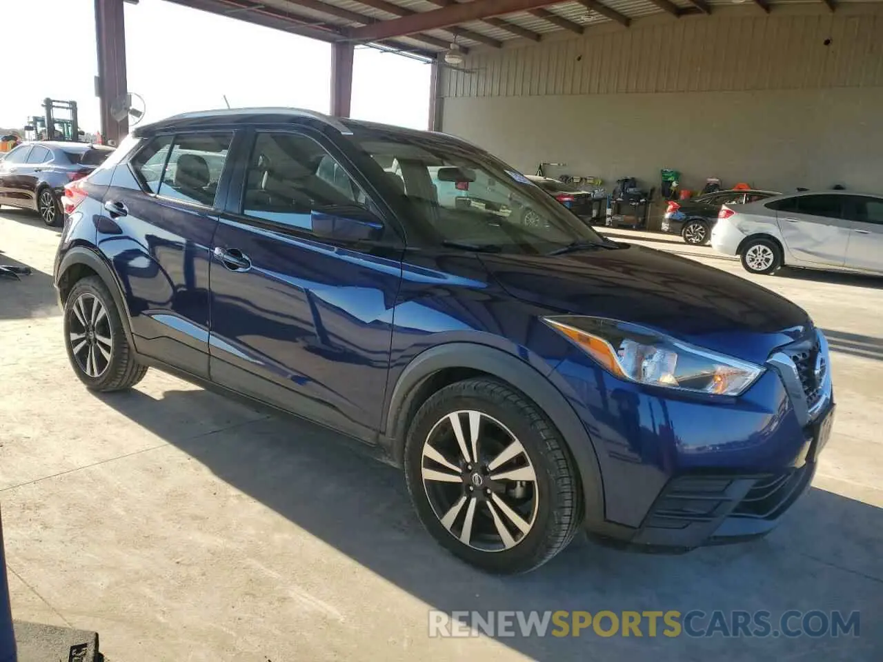 4 Photograph of a damaged car 3N1CP5CV3LL499769 NISSAN KICKS 2020