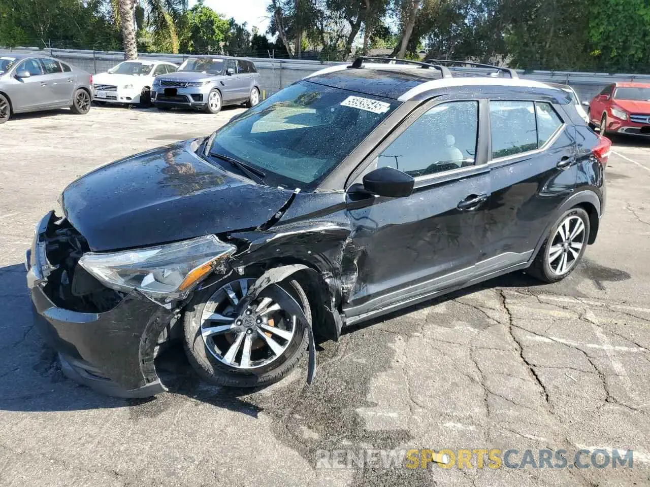 1 Photograph of a damaged car 3N1CP5CV3LL516229 NISSAN KICKS 2020