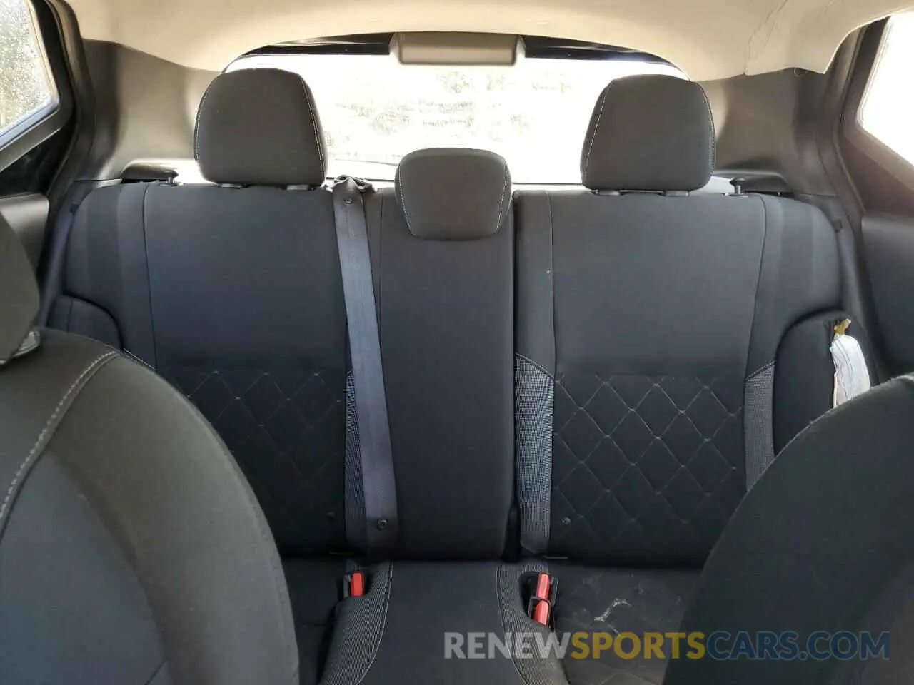 10 Photograph of a damaged car 3N1CP5CV3LL516229 NISSAN KICKS 2020