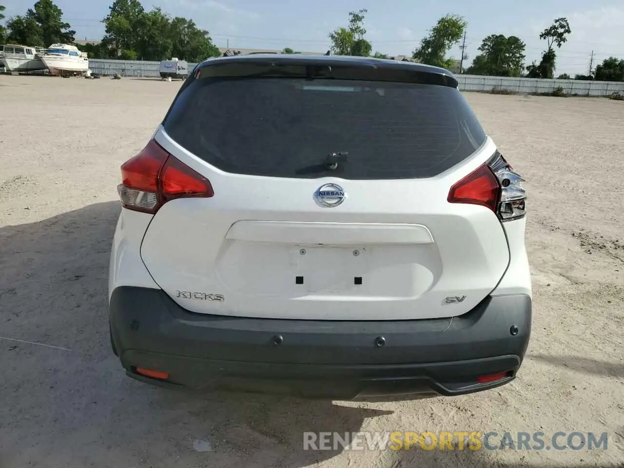 6 Photograph of a damaged car 3N1CP5CV3LL518871 NISSAN KICKS 2020