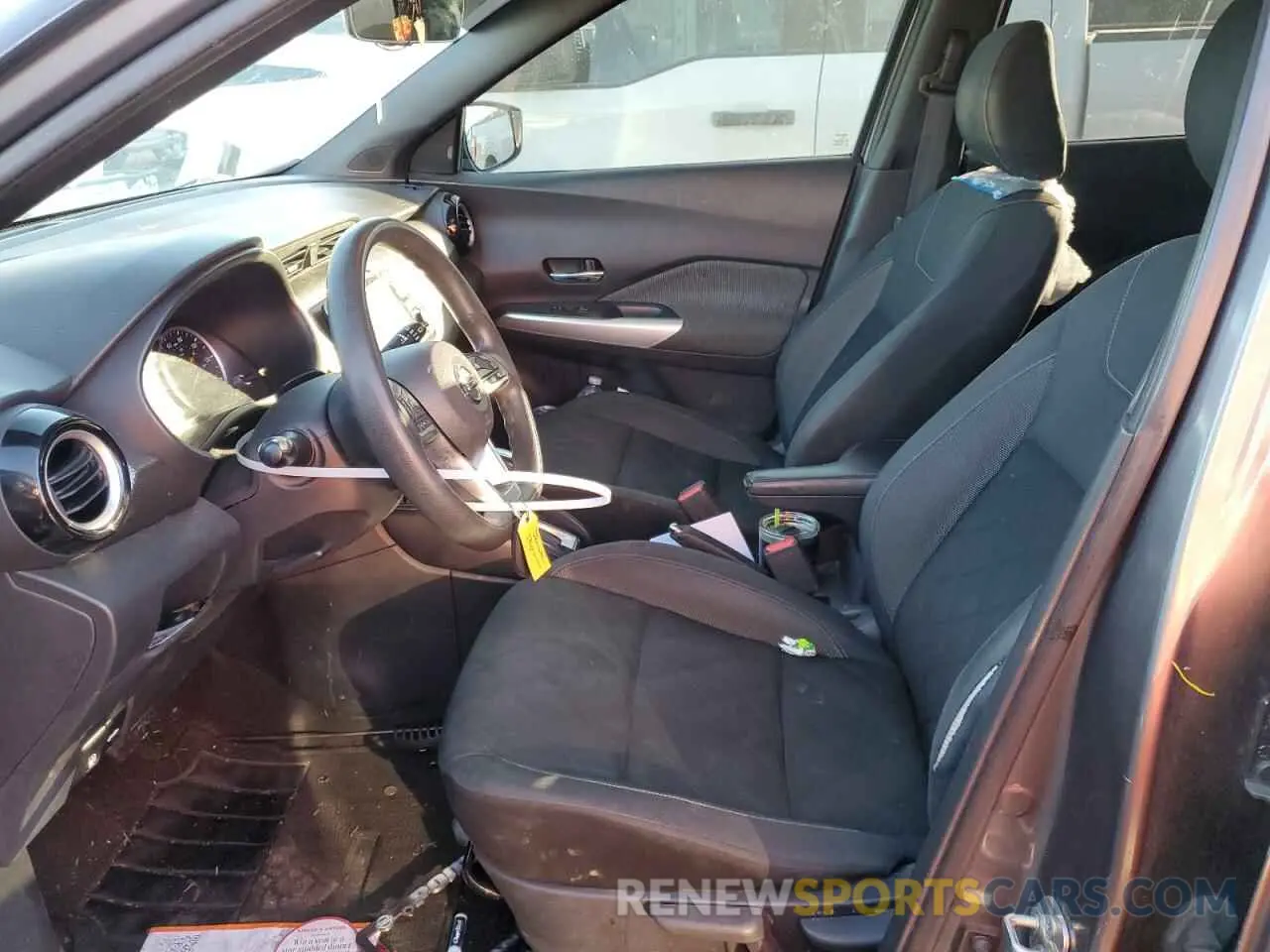 7 Photograph of a damaged car 3N1CP5CV5LL487252 NISSAN KICKS 2020