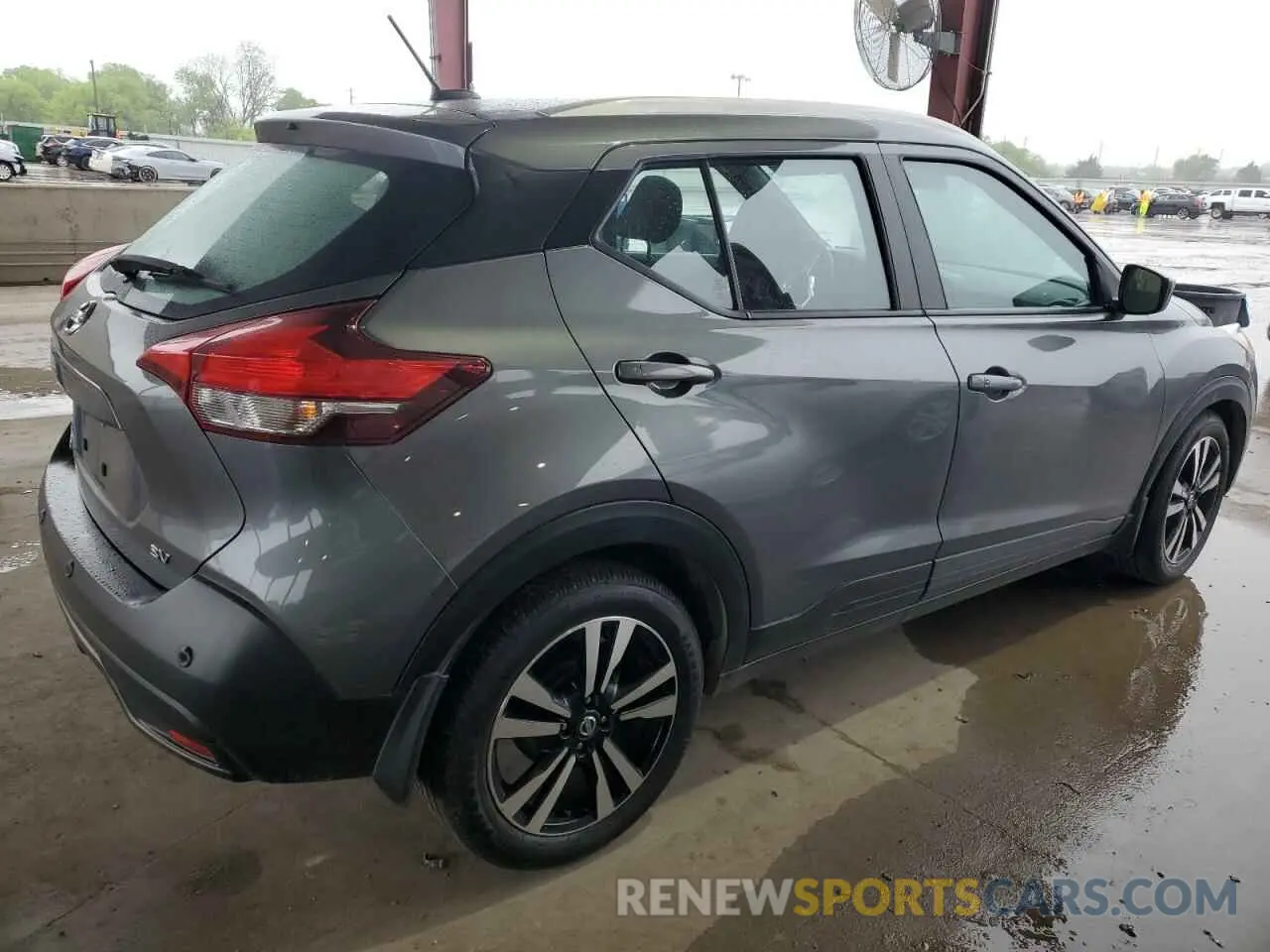 3 Photograph of a damaged car 3N1CP5CV5LL515583 NISSAN KICKS 2020