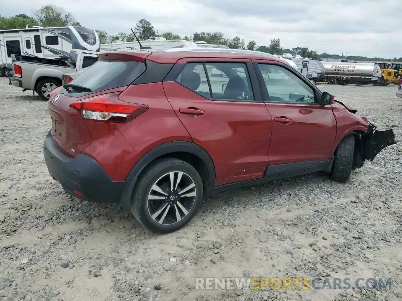3 Photograph of a damaged car 3N1CP5CV5LL570812 NISSAN KICKS 2020