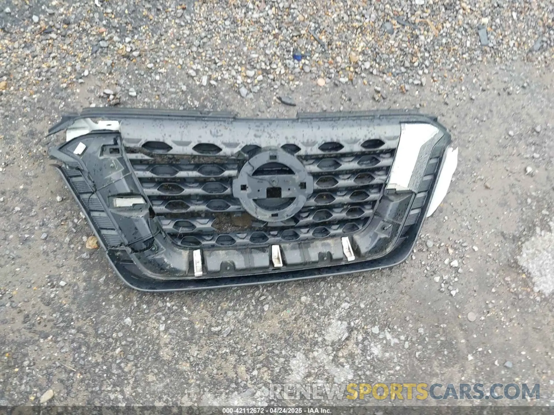 12 Photograph of a damaged car 3N1CP5CV6LL479855 NISSAN KICKS 2020