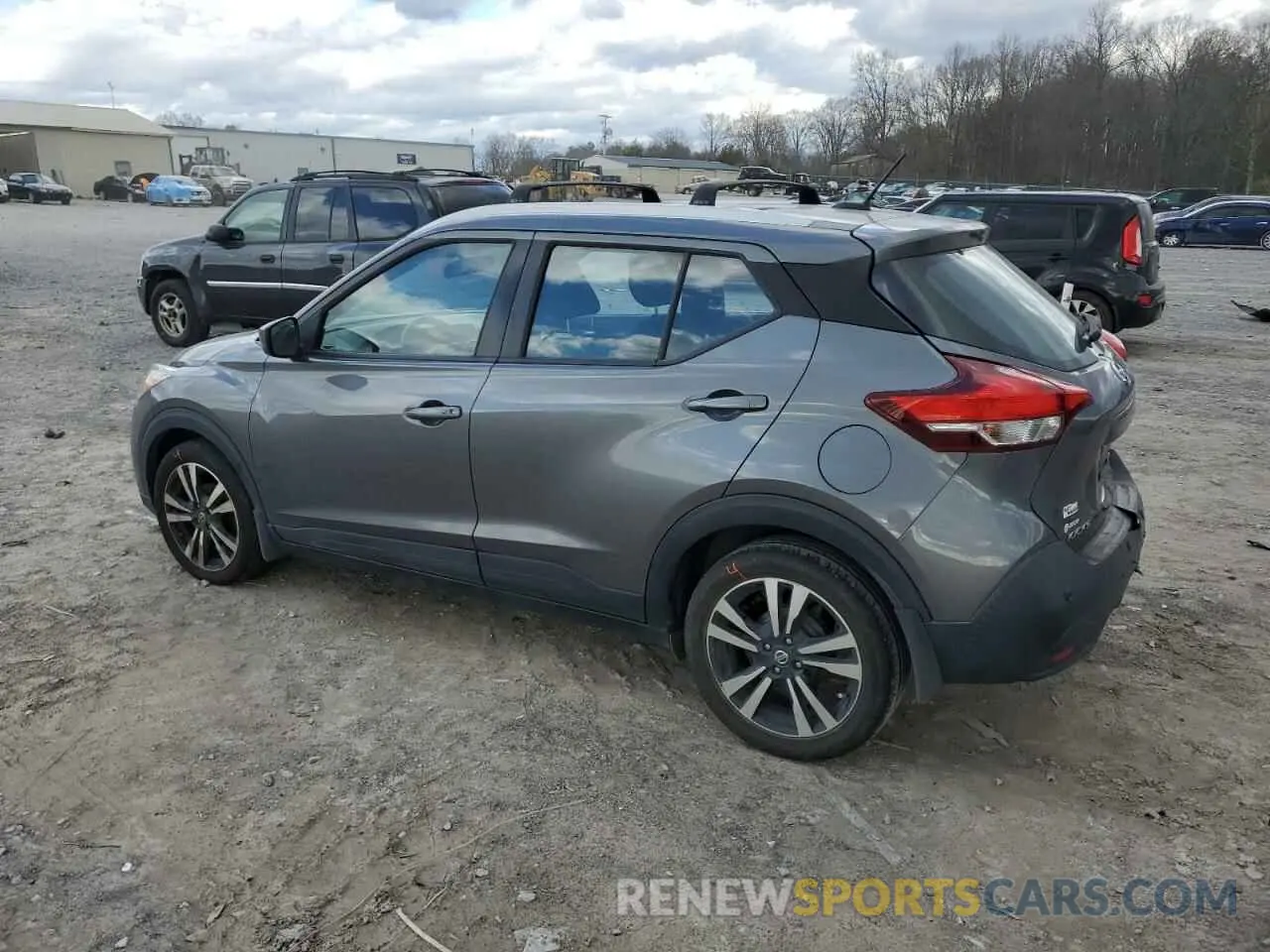 2 Photograph of a damaged car 3N1CP5CV6LL504205 NISSAN KICKS 2020
