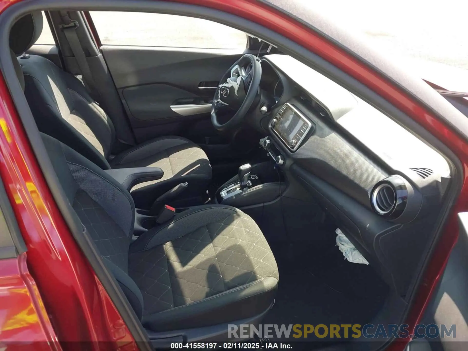 5 Photograph of a damaged car 3N1CP5CV6LL506259 NISSAN KICKS 2020
