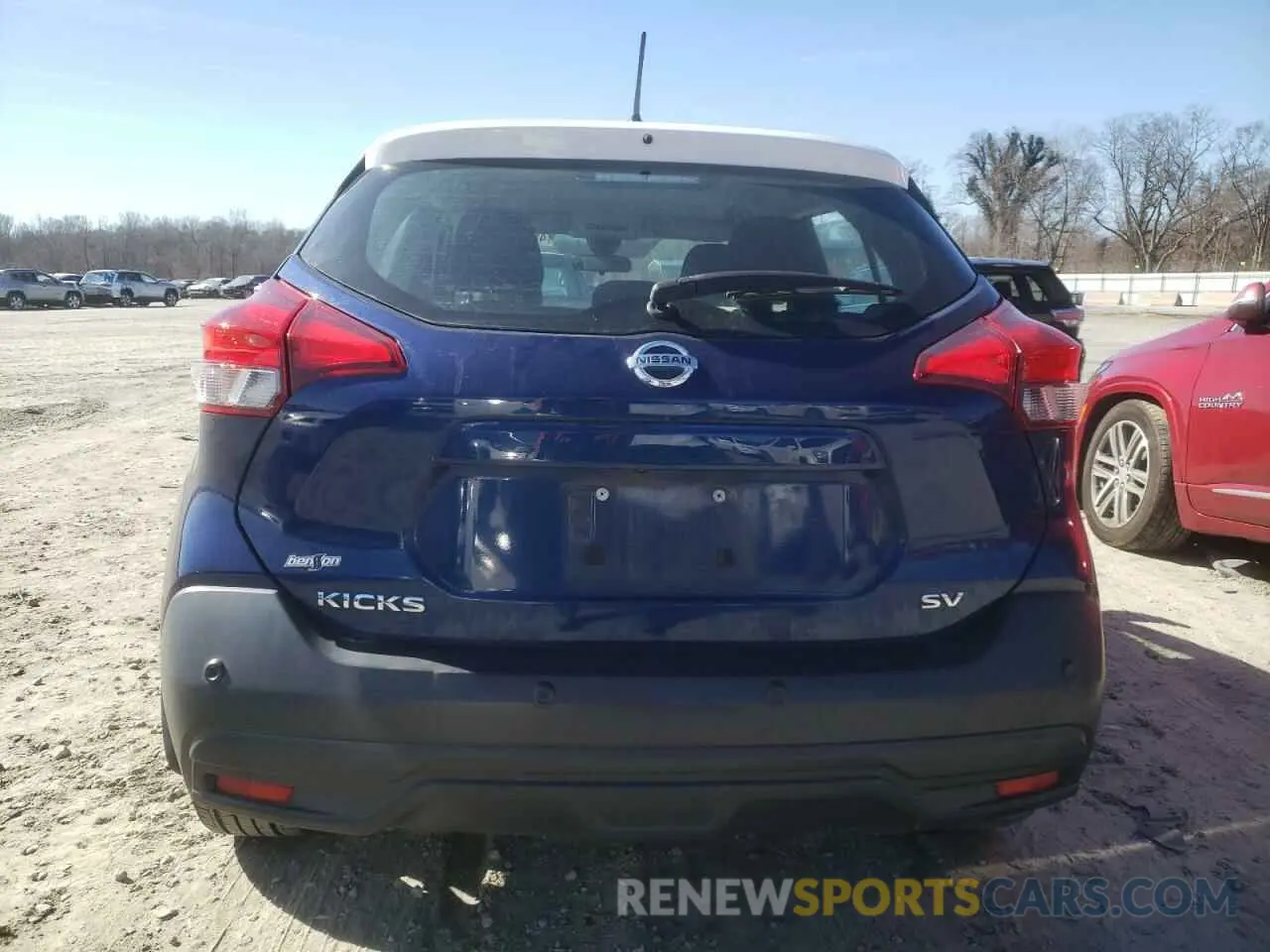6 Photograph of a damaged car 3N1CP5CV6LL532814 NISSAN KICKS 2020