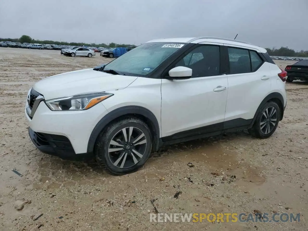 1 Photograph of a damaged car 3N1CP5CV6LL547278 NISSAN KICKS 2020