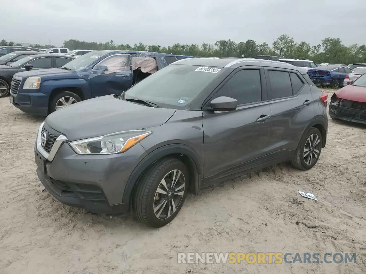 1 Photograph of a damaged car 3N1CP5CV7LL483834 NISSAN KICKS 2020
