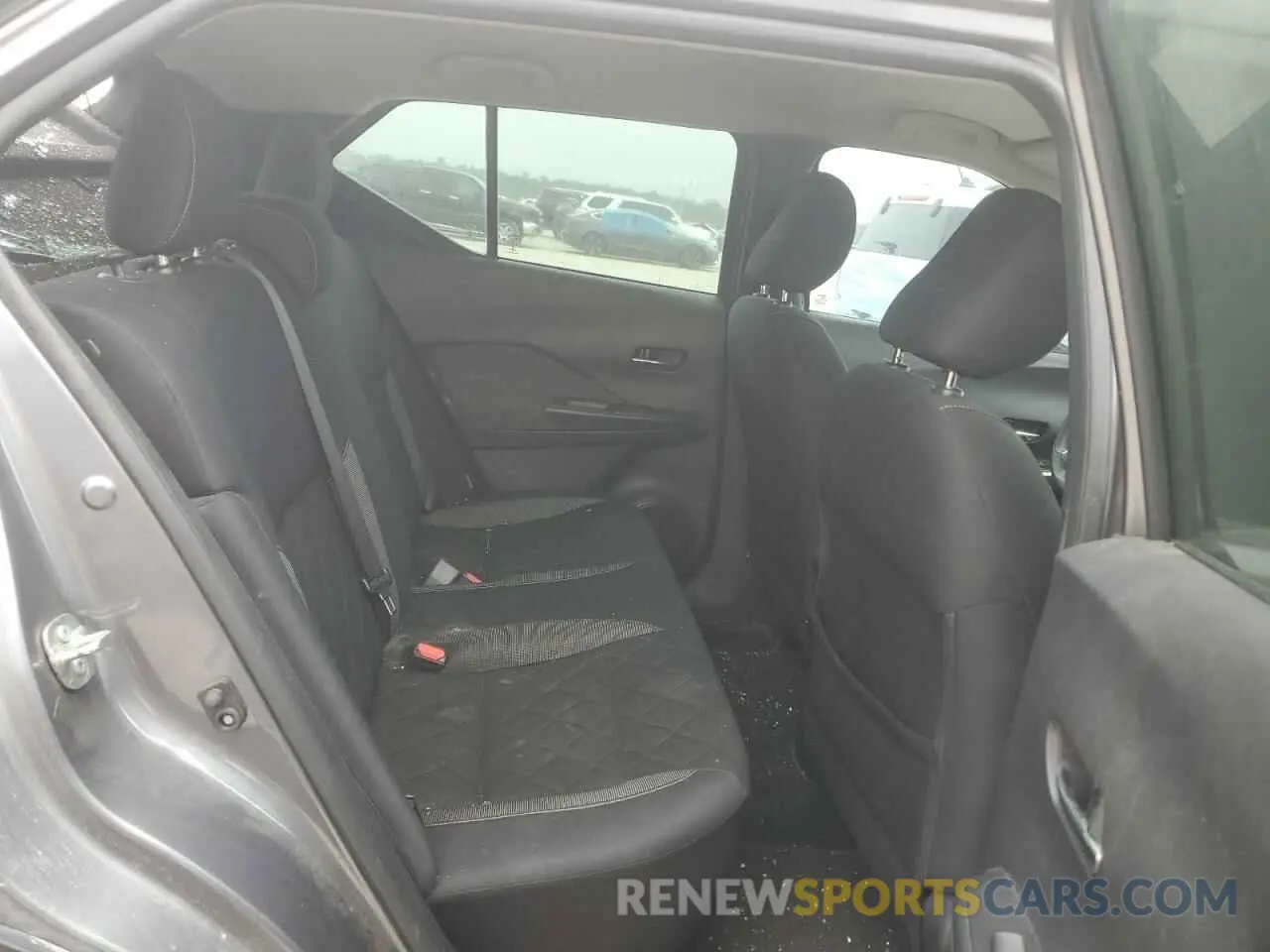 11 Photograph of a damaged car 3N1CP5CV7LL483834 NISSAN KICKS 2020