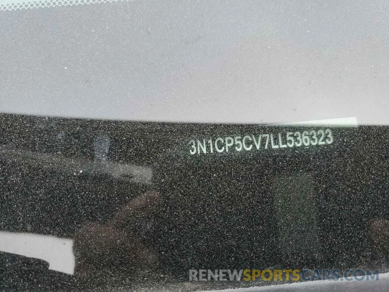 13 Photograph of a damaged car 3N1CP5CV7LL536323 NISSAN KICKS 2020