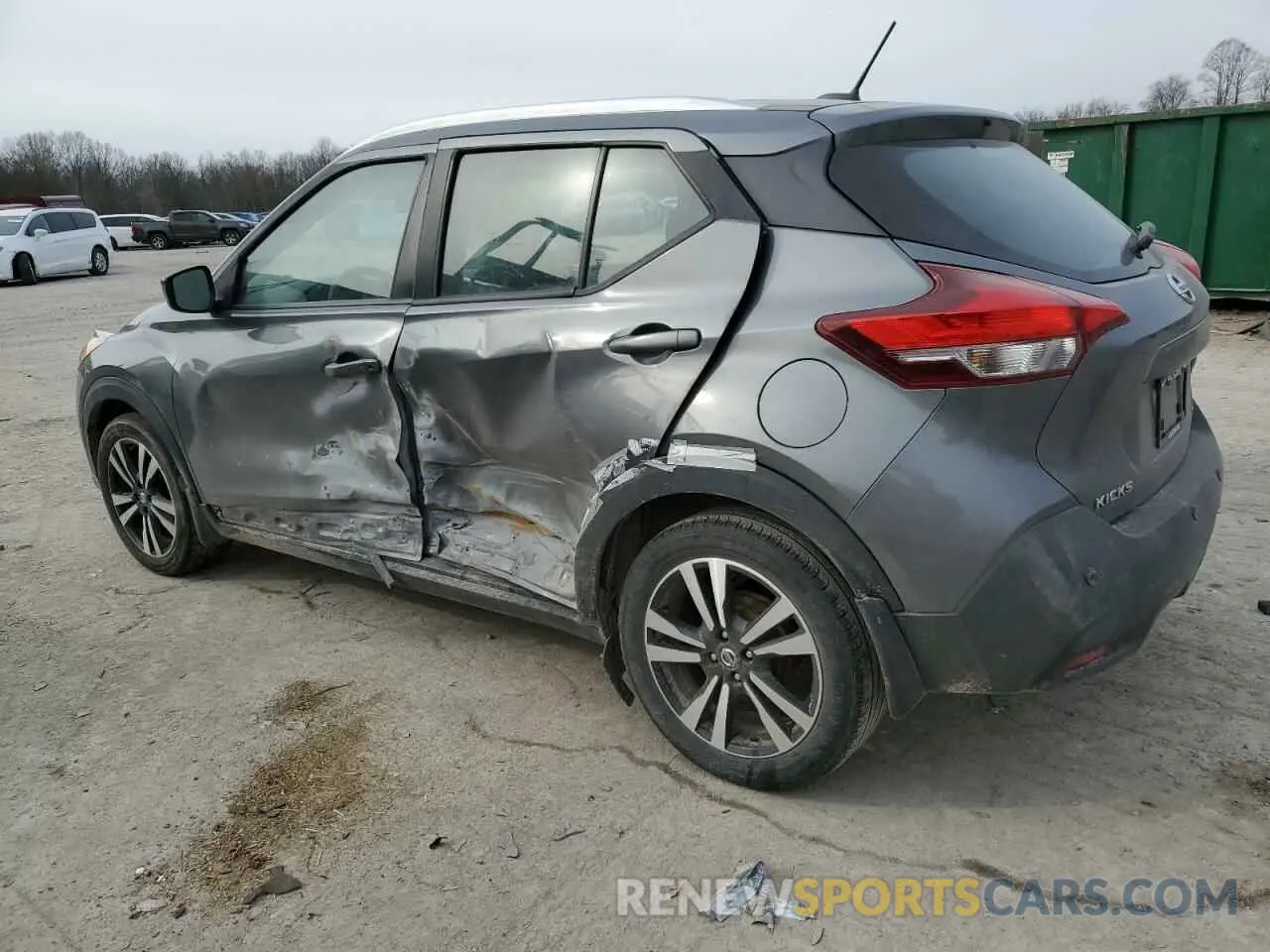 2 Photograph of a damaged car 3N1CP5CV7LL536323 NISSAN KICKS 2020