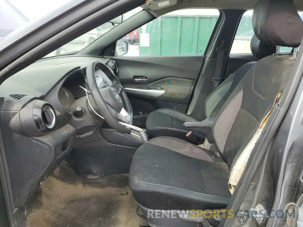 7 Photograph of a damaged car 3N1CP5CV7LL536323 NISSAN KICKS 2020