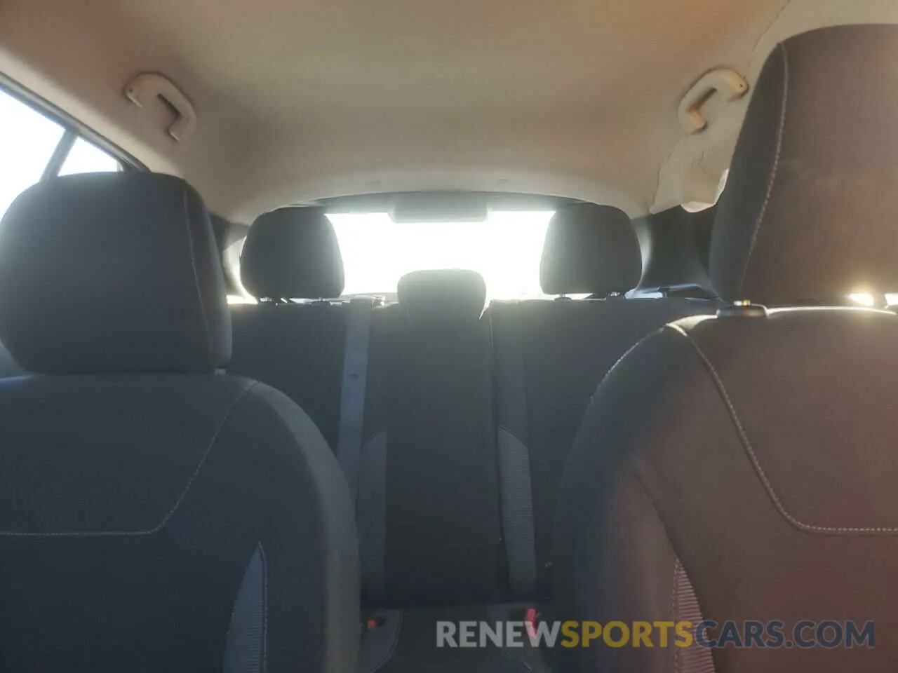 10 Photograph of a damaged car 3N1CP5CV7LL540341 NISSAN KICKS 2020
