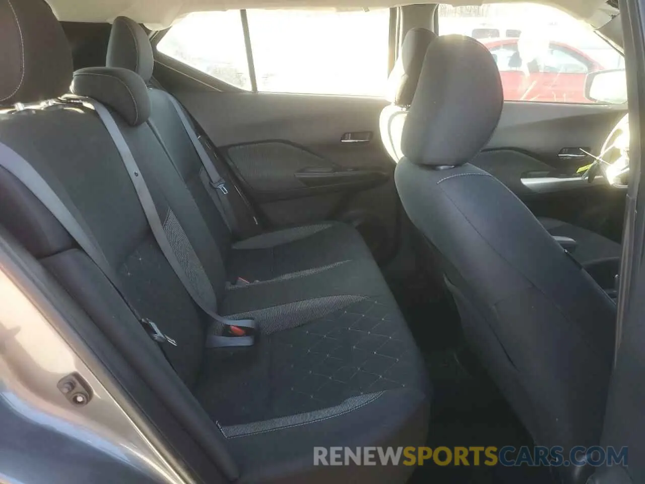 12 Photograph of a damaged car 3N1CP5CV7LL540341 NISSAN KICKS 2020