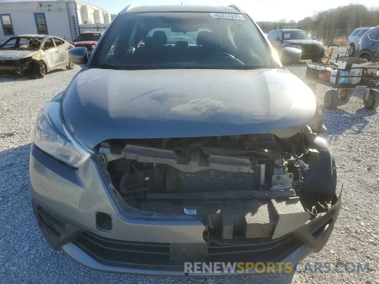5 Photograph of a damaged car 3N1CP5CV7LL540341 NISSAN KICKS 2020
