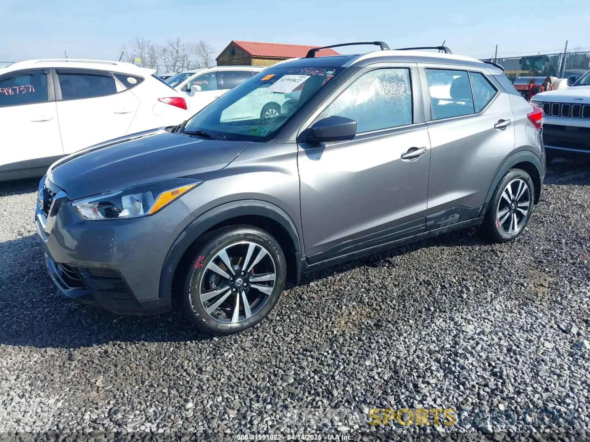 2 Photograph of a damaged car 3N1CP5CV7LL546690 NISSAN KICKS 2020