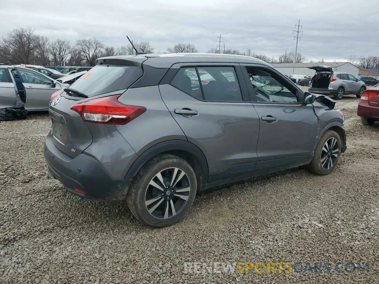 3 Photograph of a damaged car 3N1CP5CV8LL517537 NISSAN KICKS 2020