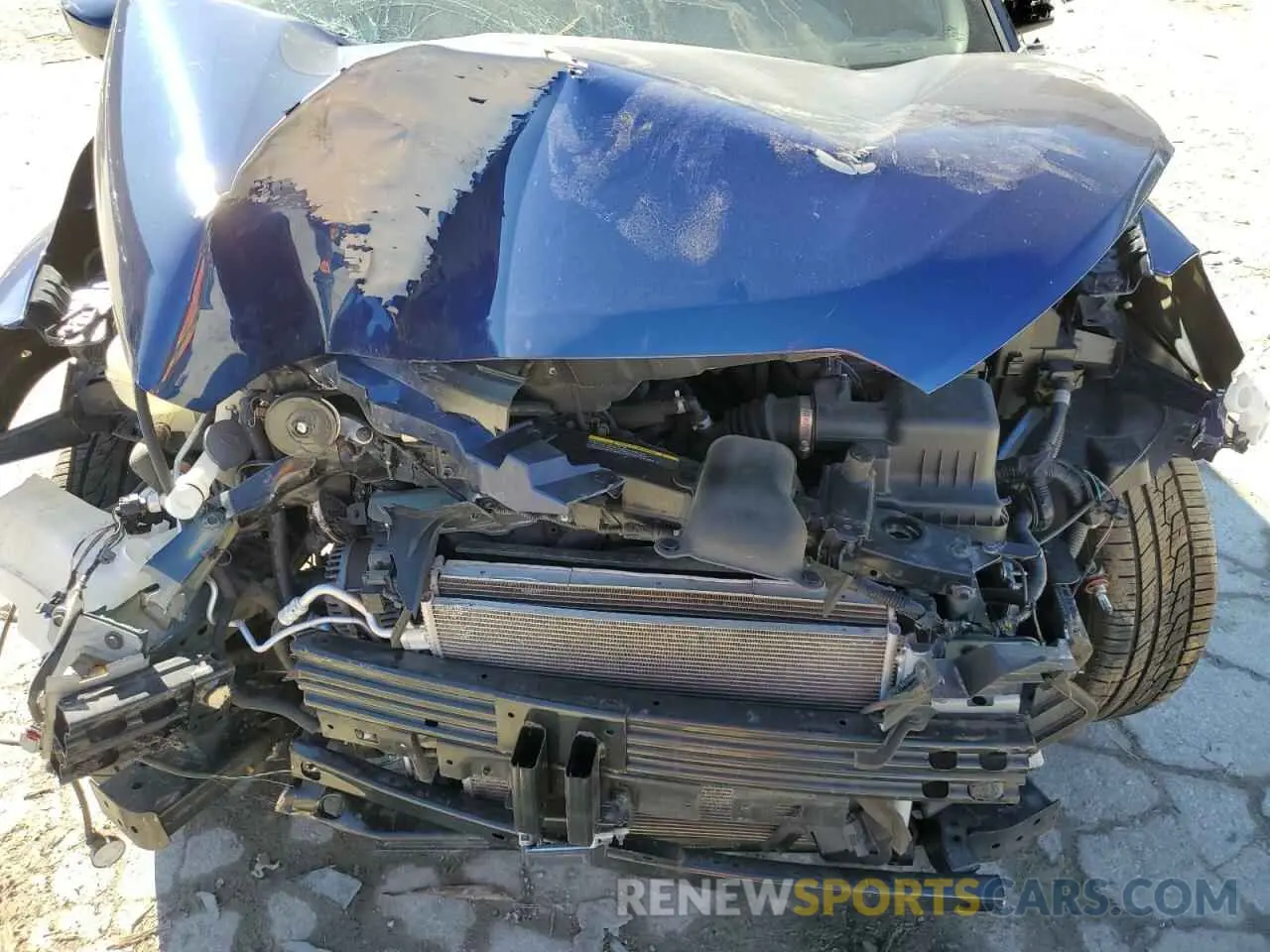 13 Photograph of a damaged car 3N1CP5CV8LL528134 NISSAN KICKS 2020