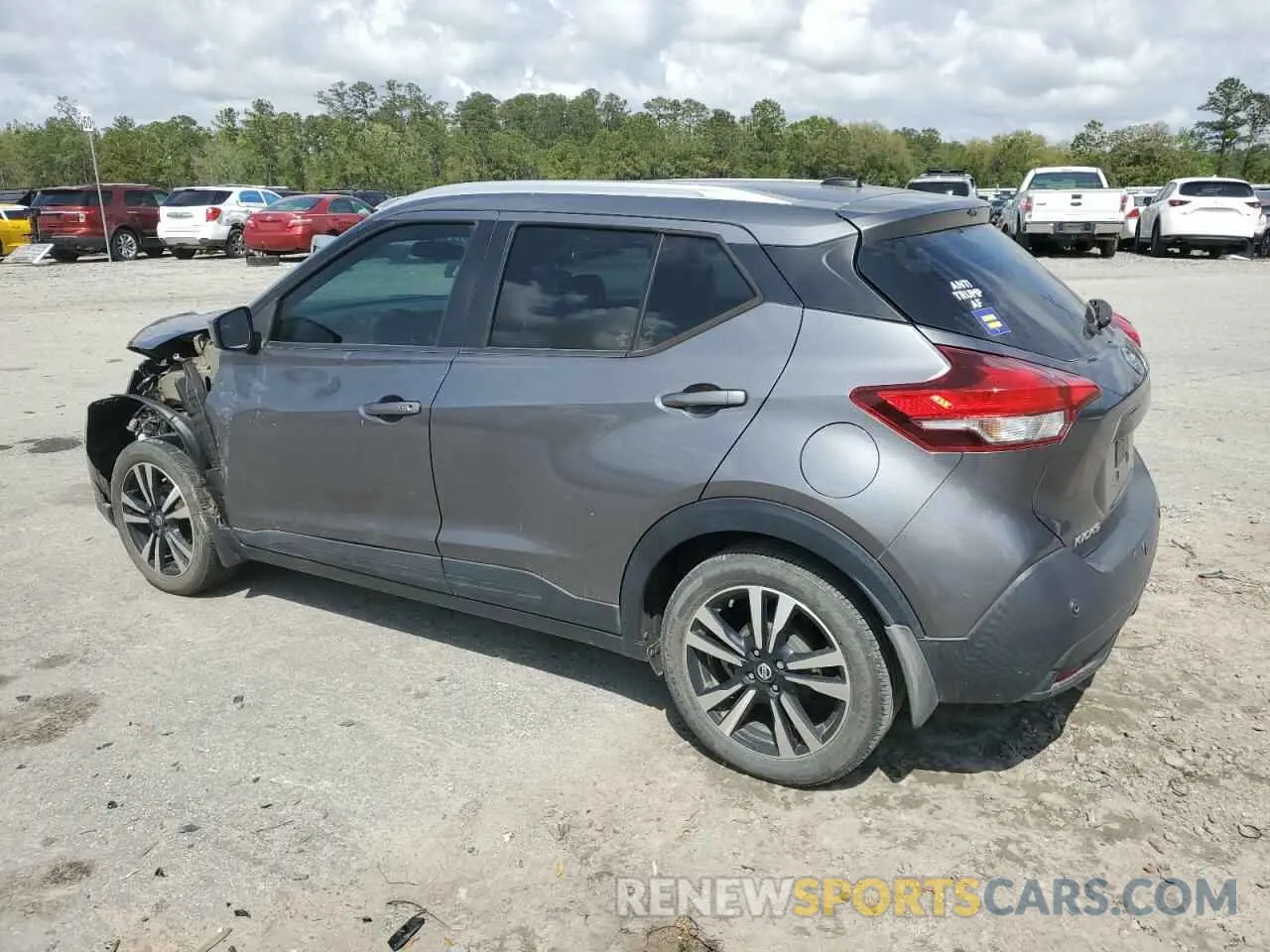 2 Photograph of a damaged car 3N1CP5CV8LL539912 NISSAN KICKS 2020