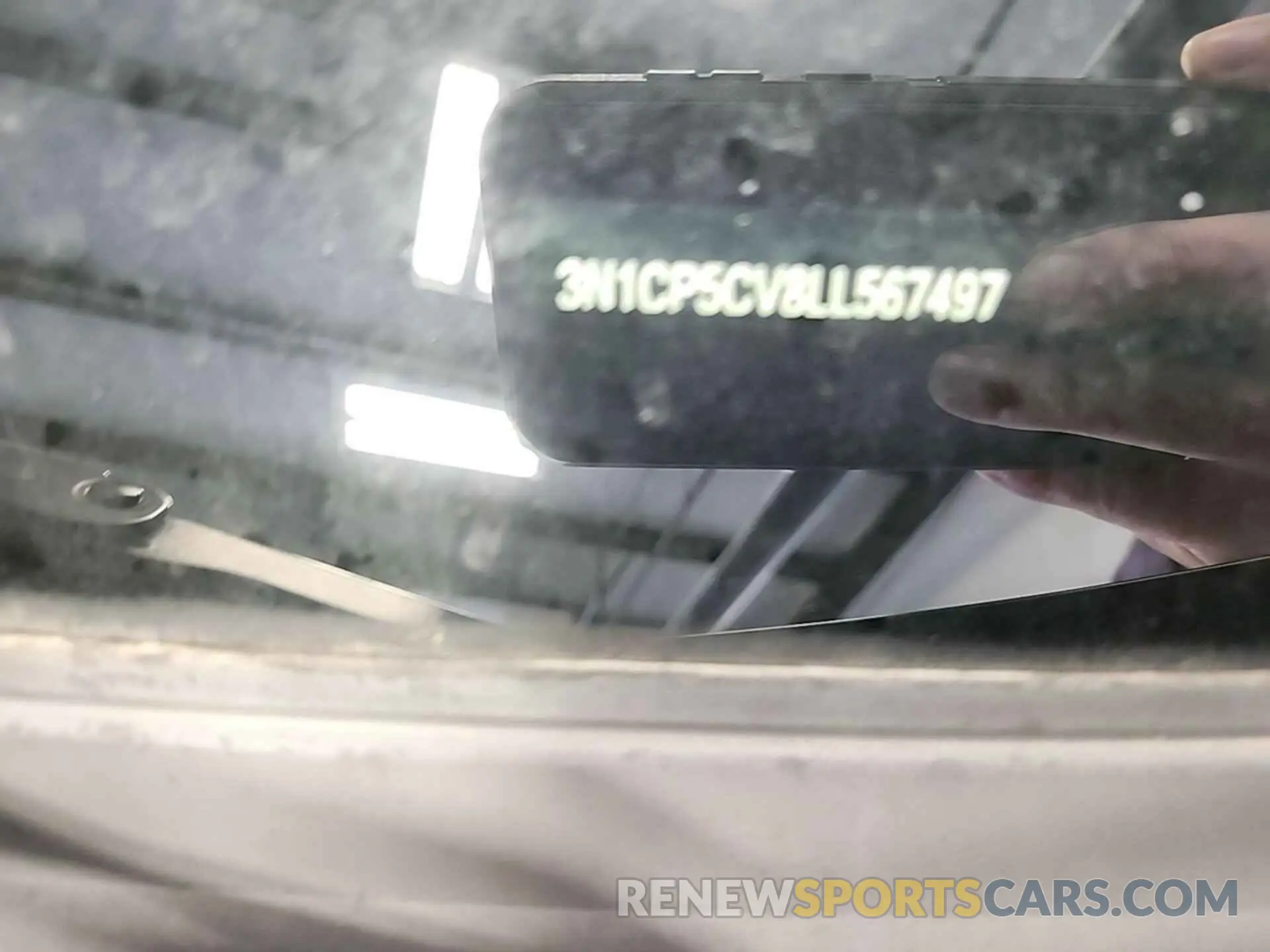 19 Photograph of a damaged car 3N1CP5CV8LL567497 NISSAN KICKS 2020