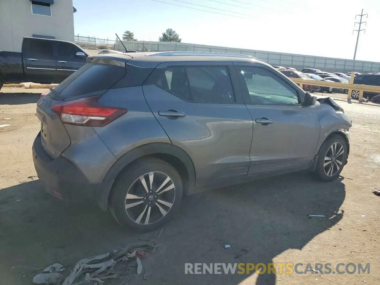 3 Photograph of a damaged car 3N1CP5CV9LL484032 NISSAN KICKS 2020