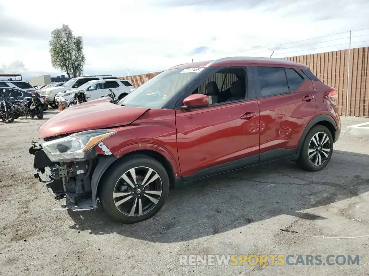 1 Photograph of a damaged car 3N1CP5CV9LL489554 NISSAN KICKS 2020