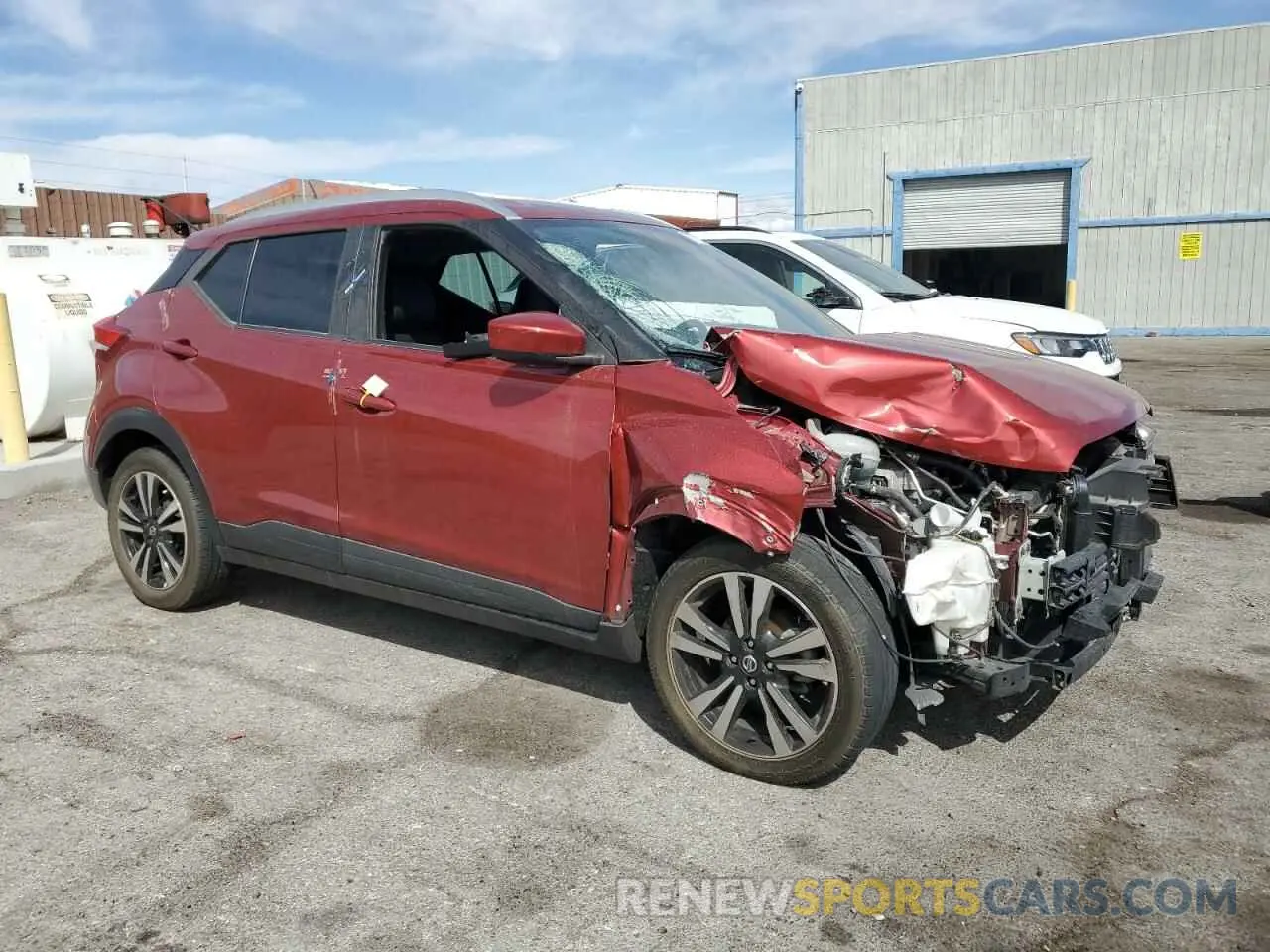 4 Photograph of a damaged car 3N1CP5CV9LL489554 NISSAN KICKS 2020