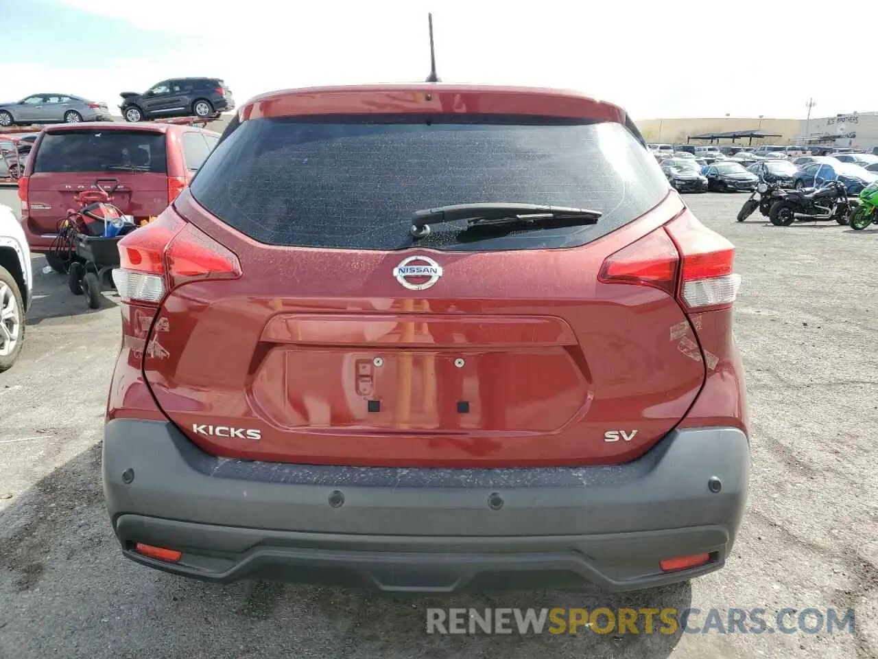 6 Photograph of a damaged car 3N1CP5CV9LL489554 NISSAN KICKS 2020
