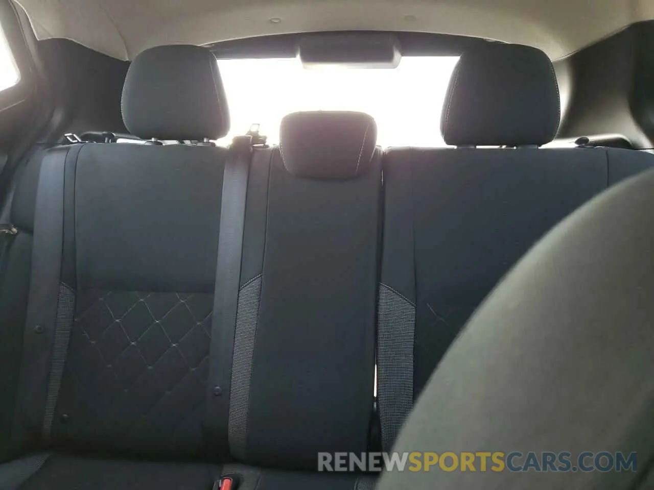 10 Photograph of a damaged car 3N1CP5CV9LL494835 NISSAN KICKS 2020