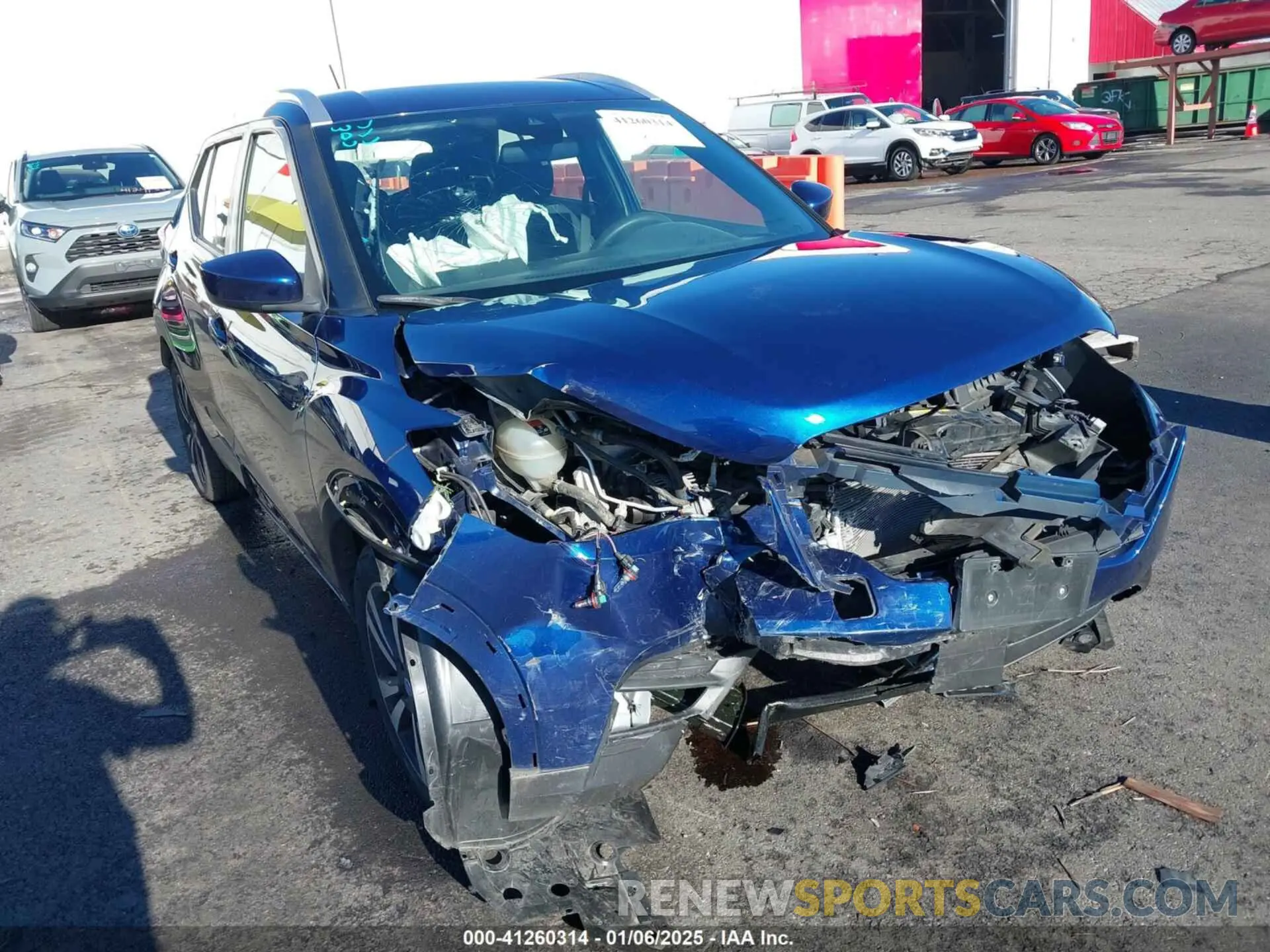6 Photograph of a damaged car 3N1CP5CV9LL499713 NISSAN KICKS 2020