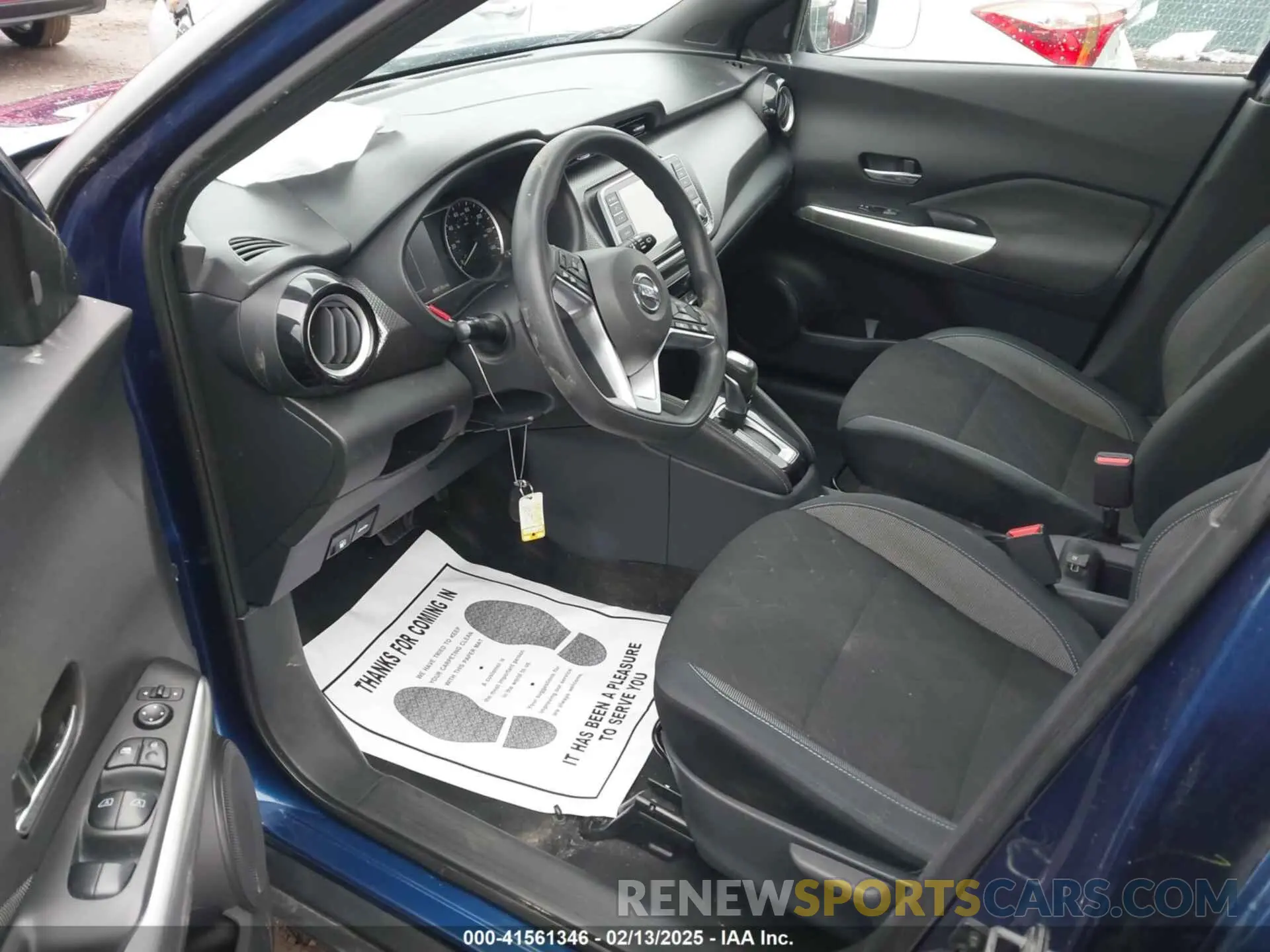 5 Photograph of a damaged car 3N1CP5CV9LL520849 NISSAN KICKS 2020