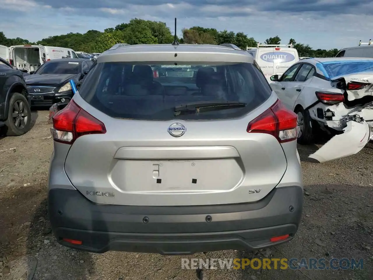 6 Photograph of a damaged car 3N1CP5CV9LL538168 NISSAN KICKS 2020
