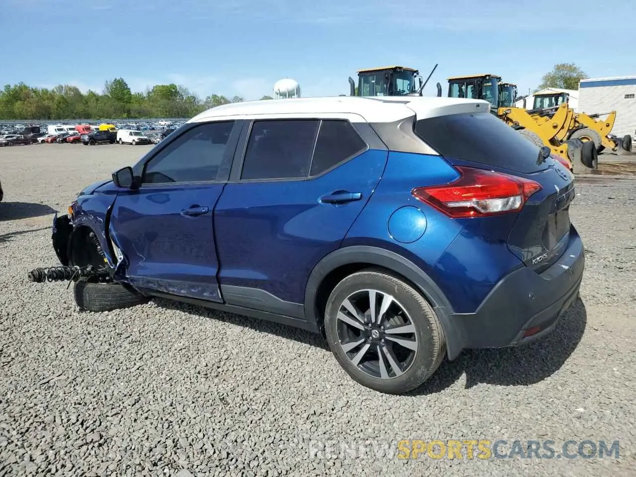 2 Photograph of a damaged car 3N1CP5CV9LL542575 NISSAN KICKS 2020