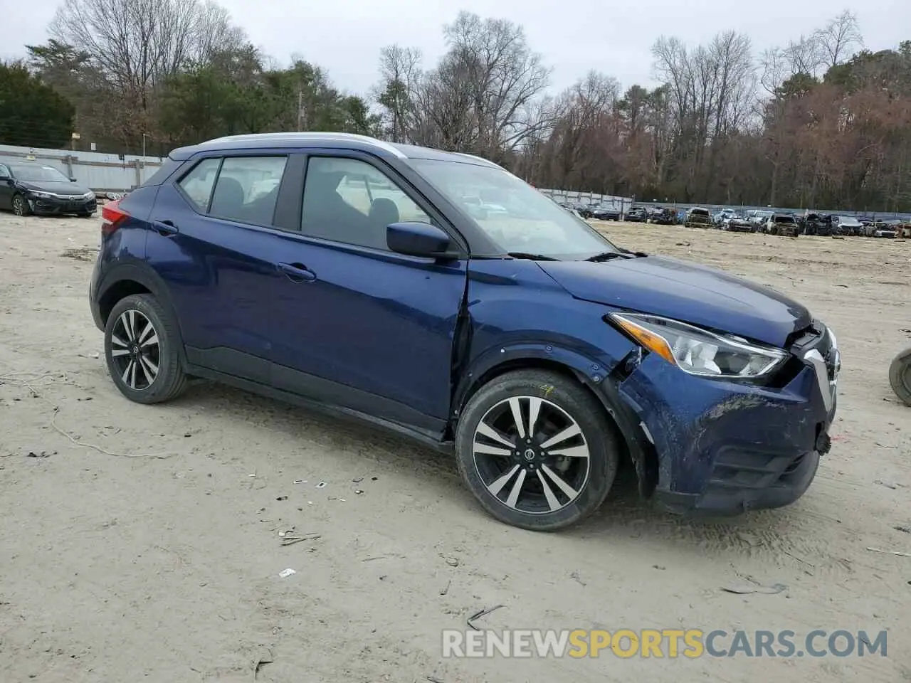 4 Photograph of a damaged car 3N1CP5CVXLL501226 NISSAN KICKS 2020