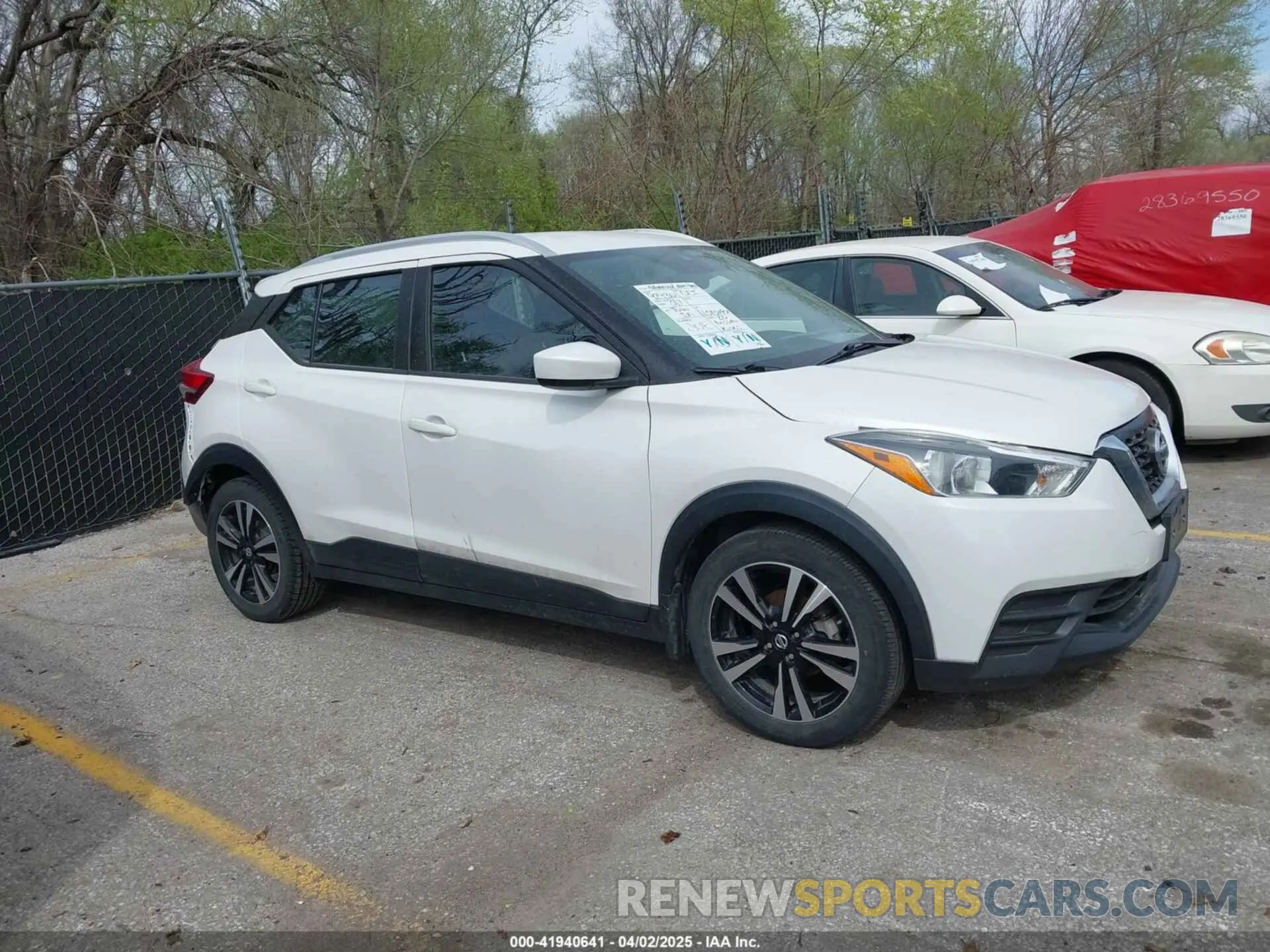 14 Photograph of a damaged car 3N1CP5CVXLL545498 NISSAN KICKS 2020
