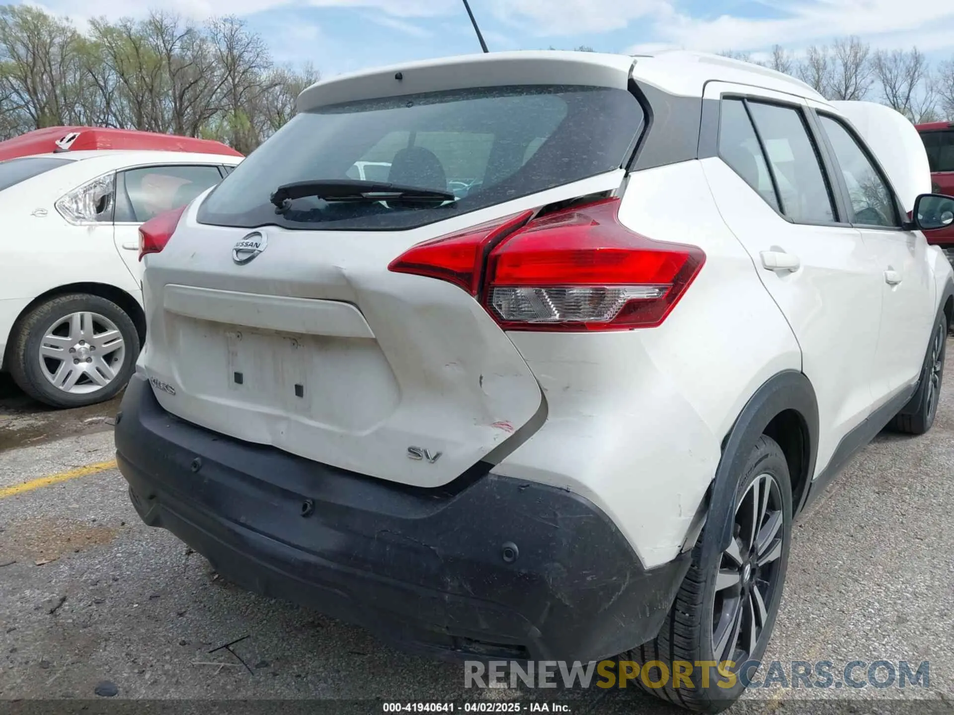 6 Photograph of a damaged car 3N1CP5CVXLL545498 NISSAN KICKS 2020