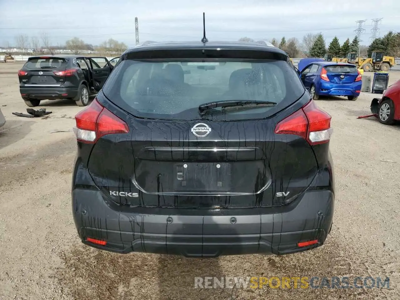 6 Photograph of a damaged car 3N1CP5CVXLL548871 NISSAN KICKS 2020