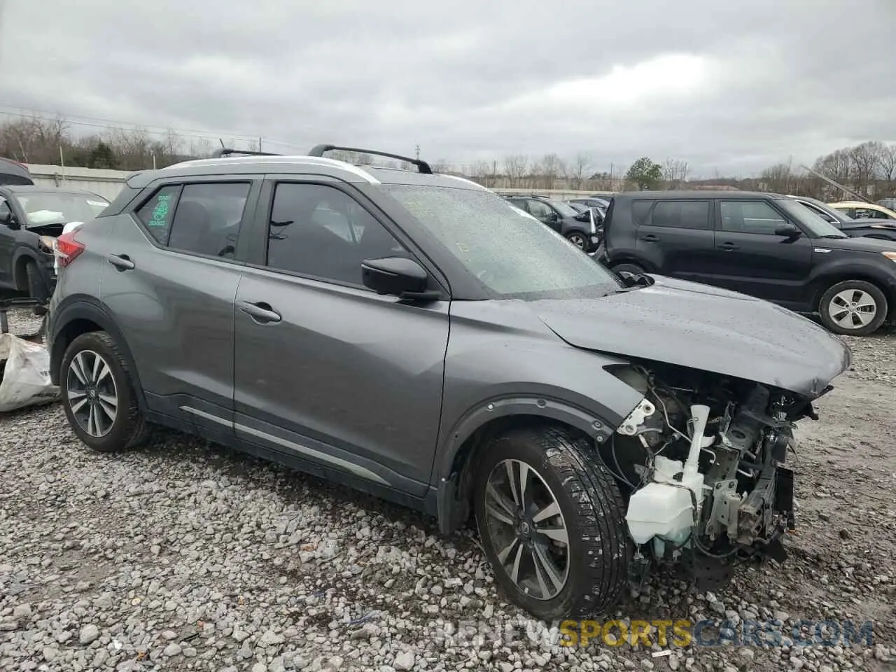 4 Photograph of a damaged car 3N1CP5DV0LL500682 NISSAN KICKS 2020