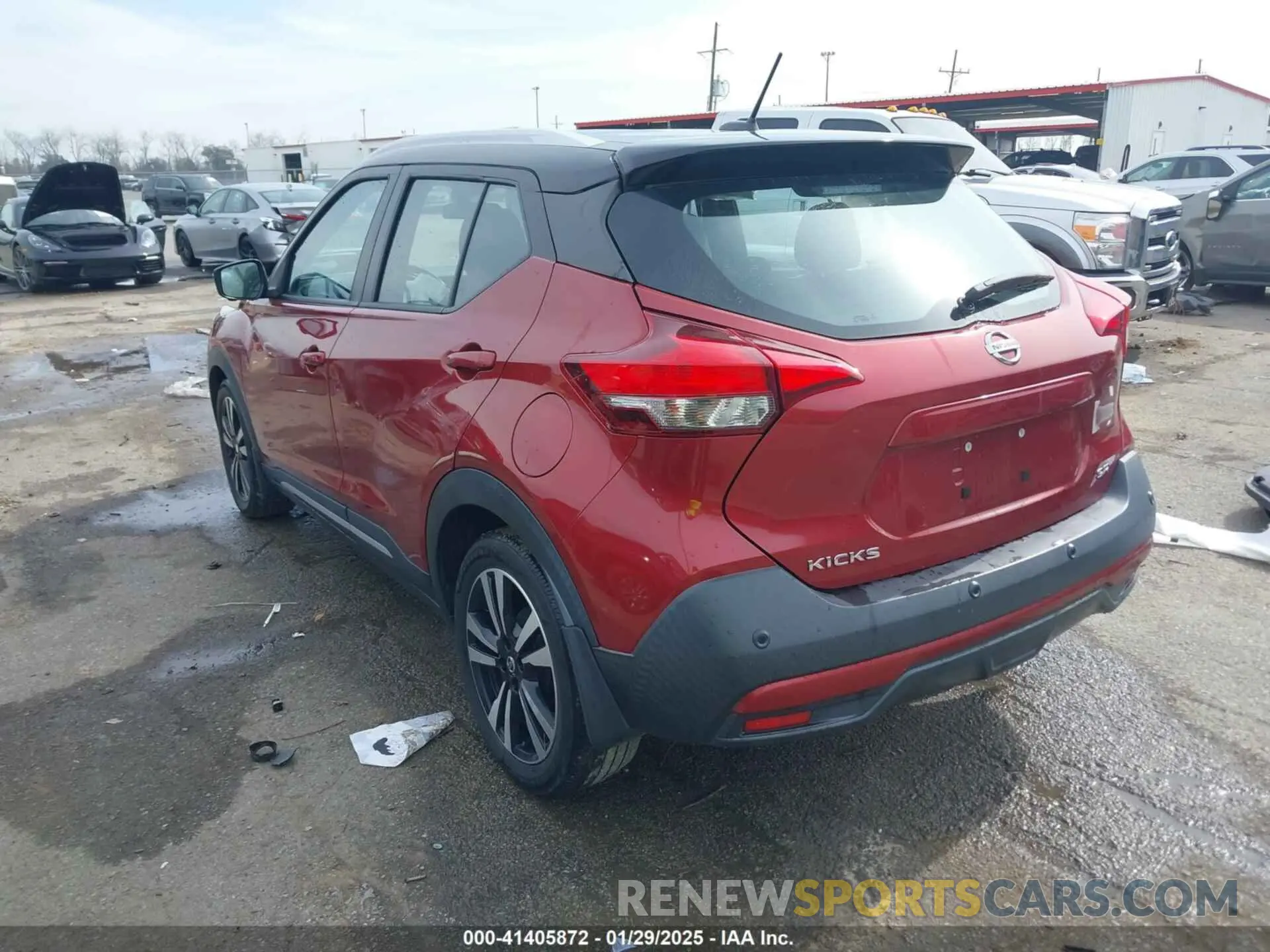3 Photograph of a damaged car 3N1CP5DV0LL520303 NISSAN KICKS 2020