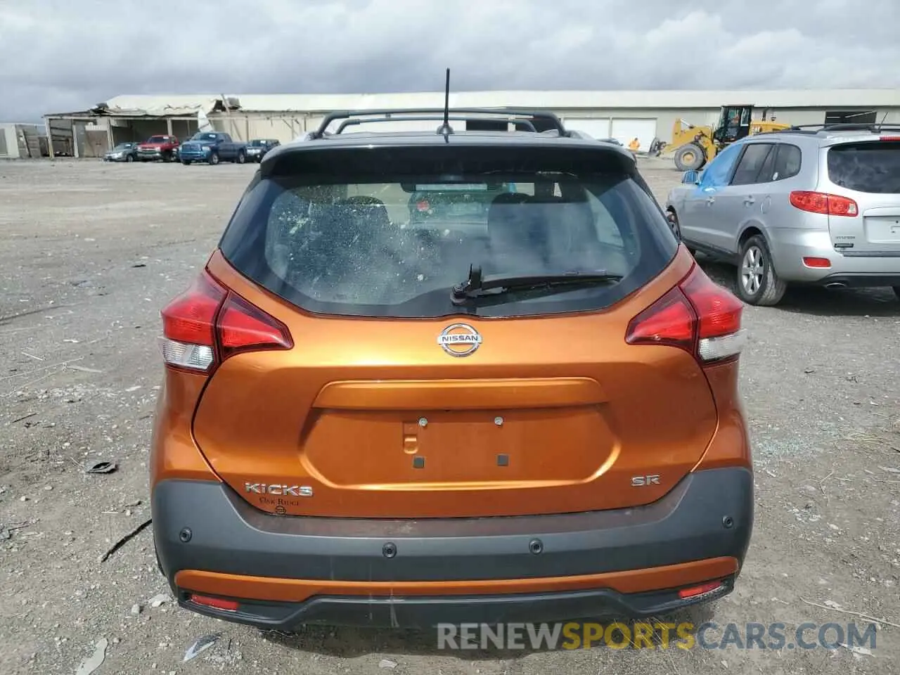 6 Photograph of a damaged car 3N1CP5DV0LL532497 NISSAN KICKS 2020