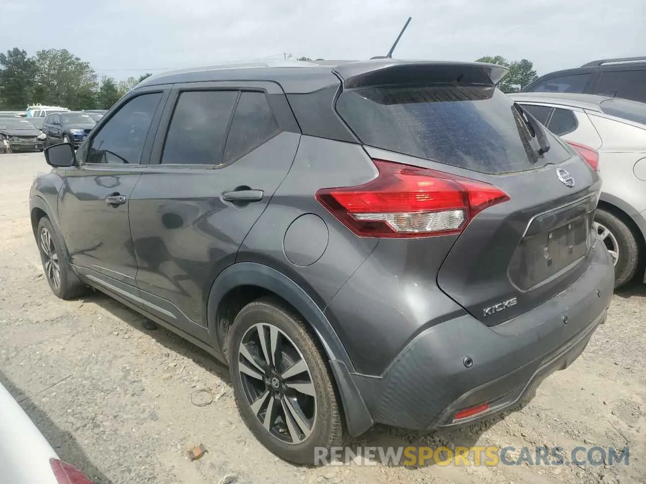 2 Photograph of a damaged car 3N1CP5DV1LL484377 NISSAN KICKS 2020