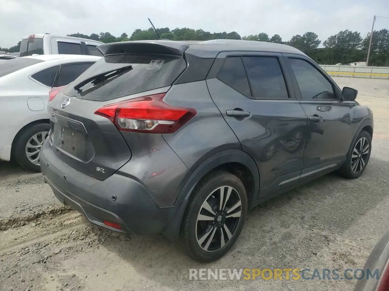 3 Photograph of a damaged car 3N1CP5DV1LL484377 NISSAN KICKS 2020