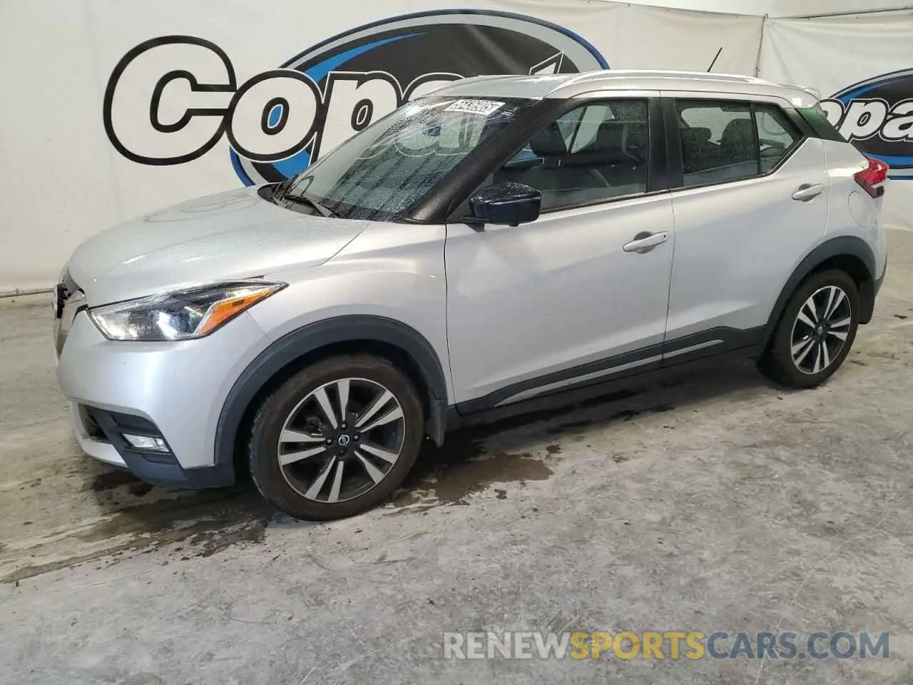 1 Photograph of a damaged car 3N1CP5DV1LL520830 NISSAN KICKS 2020