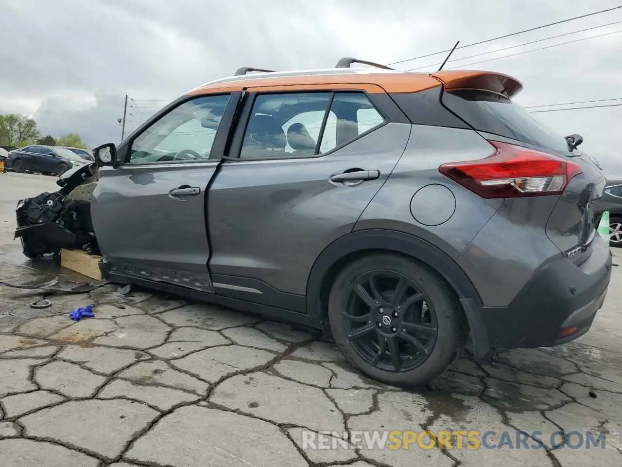 2 Photograph of a damaged car 3N1CP5DV1LL533738 NISSAN KICKS 2020
