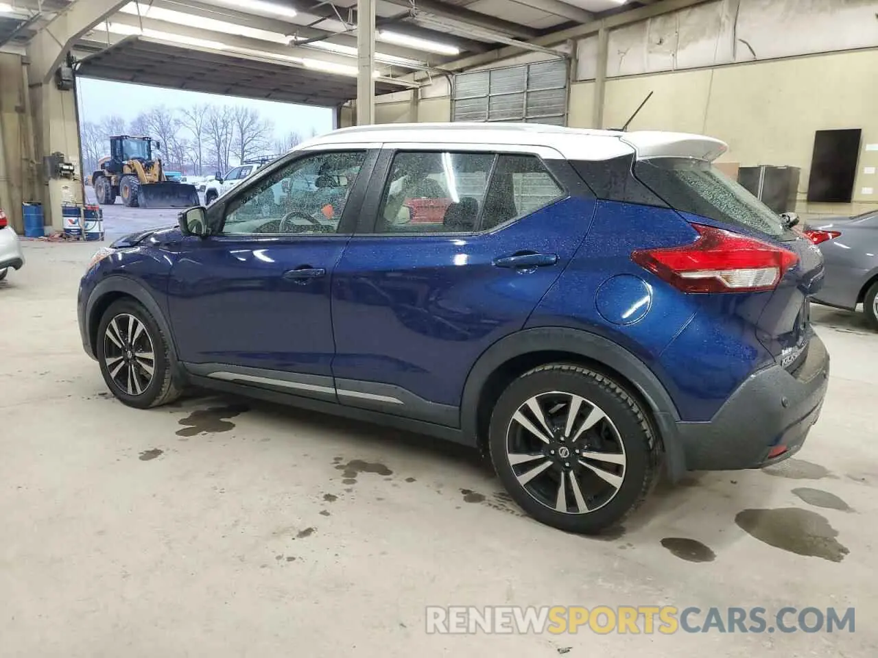 2 Photograph of a damaged car 3N1CP5DV2LL511554 NISSAN KICKS 2020
