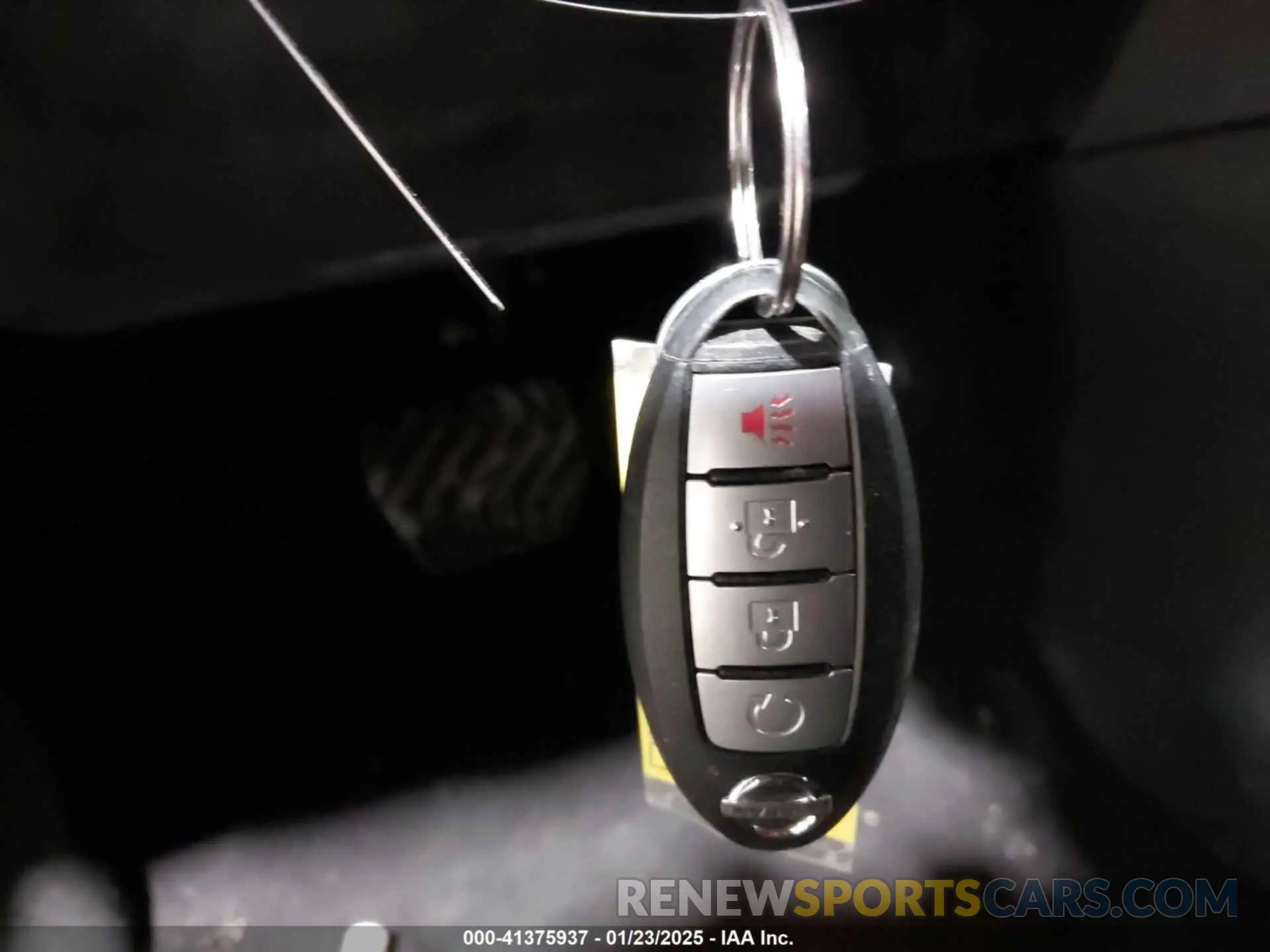 11 Photograph of a damaged car 3N1CP5DV2LL539600 NISSAN KICKS 2020