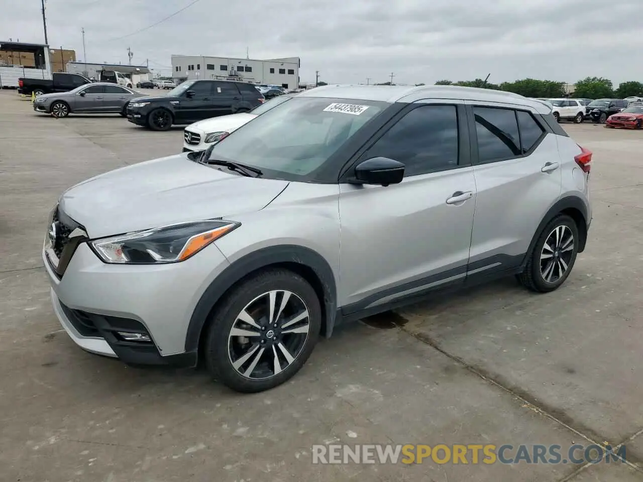 1 Photograph of a damaged car 3N1CP5DV2LL550225 NISSAN KICKS 2020