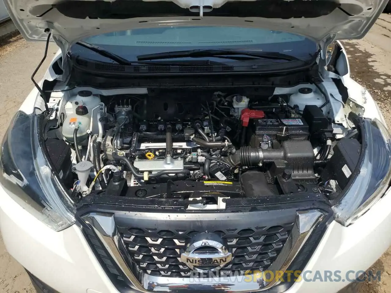 11 Photograph of a damaged car 3N1CP5DV3LL551626 NISSAN KICKS 2020