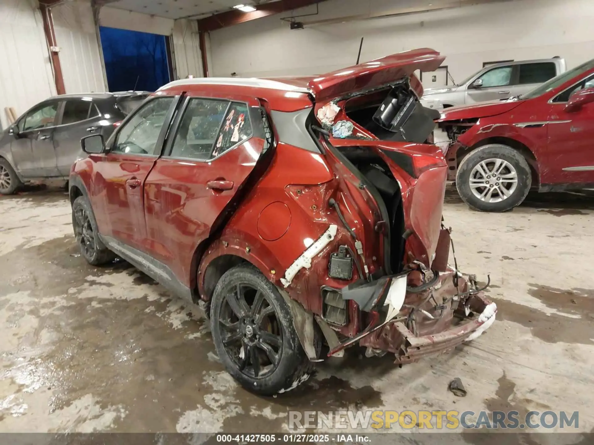 3 Photograph of a damaged car 3N1CP5DV3LL559287 NISSAN KICKS 2020